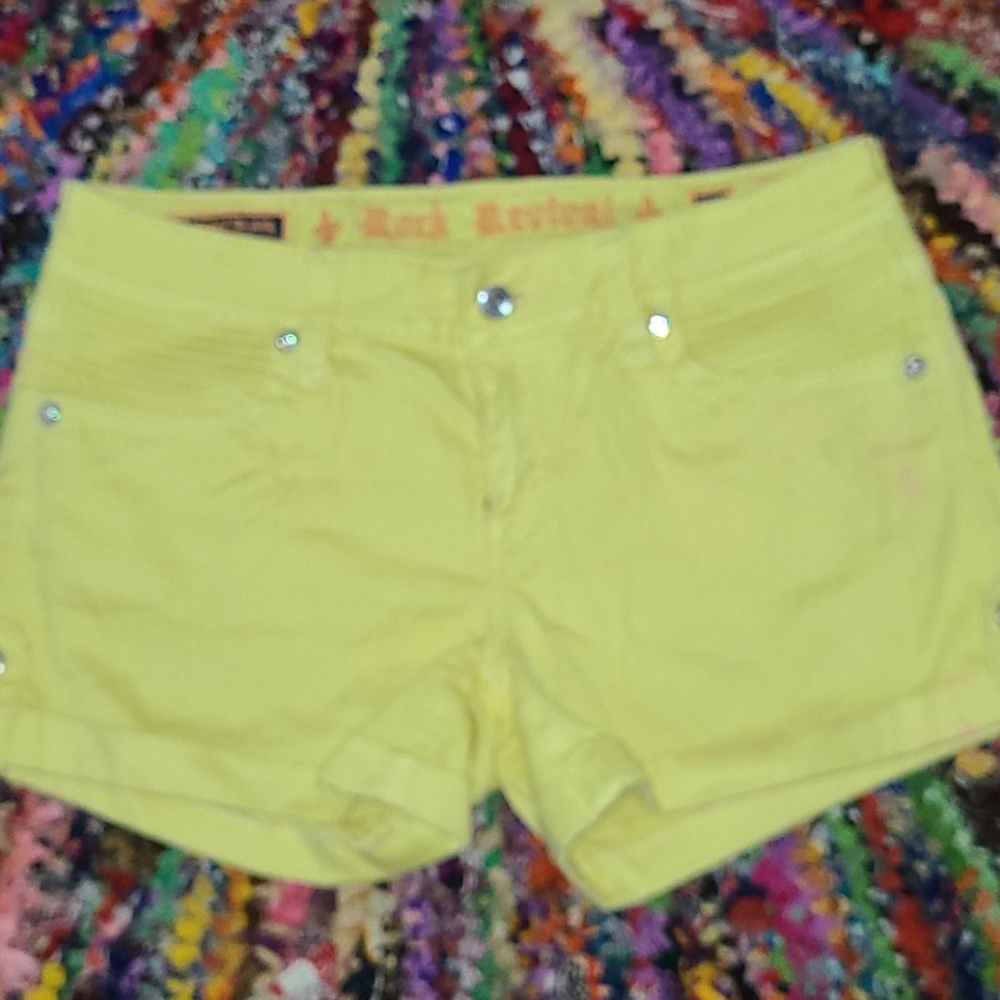 Rock Revival Shorts 29 light yellow